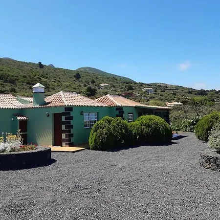 Casa De La Cruz Holiday home *